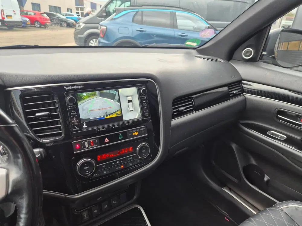 Mitsubishi Outlander 2.4 PHEV S-Edition Leder uit 2019, foto 14