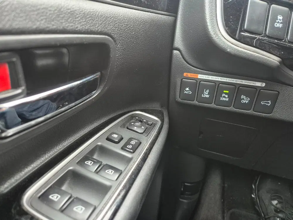 Mitsubishi Outlander 2.4 PHEV S-Edition Leder uit 2019, foto 15