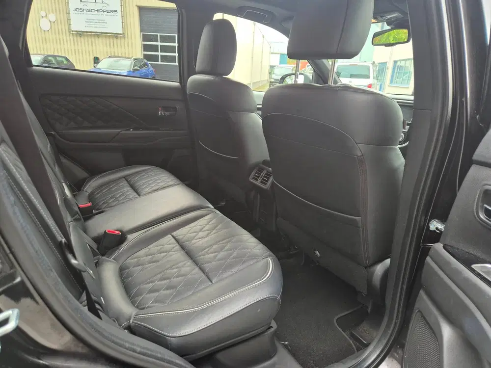 Mitsubishi Outlander 2.4 PHEV S-Edition Leder uit 2019, foto 9