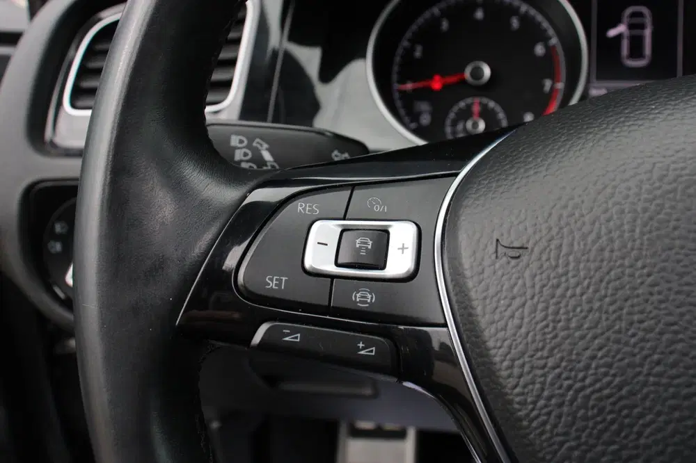 Volkswagen Golf 1.5 TSI Highline Pano DSG LED ACC Navi Sto uit 2019, foto 15