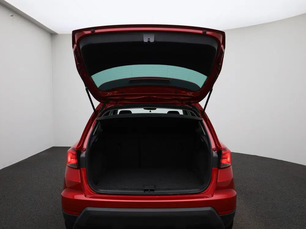 SEAT Arona 1.0 TSI Style Business Intense uit 2021, foto 11