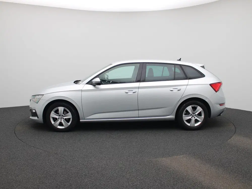Skoda Scala 1.0 TSI Sport Business uit 2022, foto 4