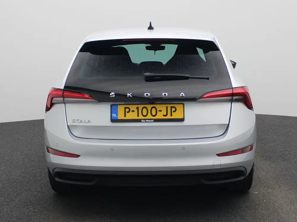 Skoda Scala 1.0 TSI Sport Business uit 2022, foto 5