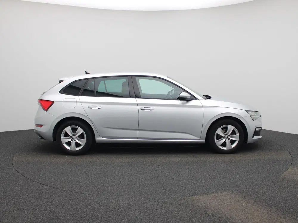 Skoda Scala 1.0 TSI Sport Business uit 2022, foto 6
