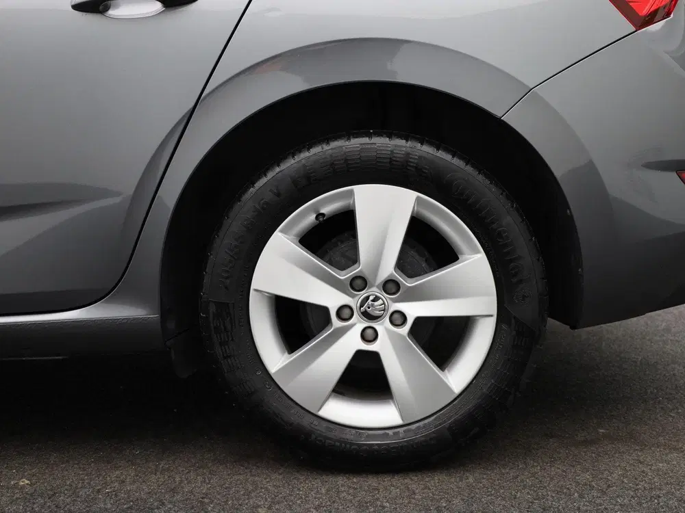 Skoda Scala 1.0 TSI Ambition uit 2022, foto 13