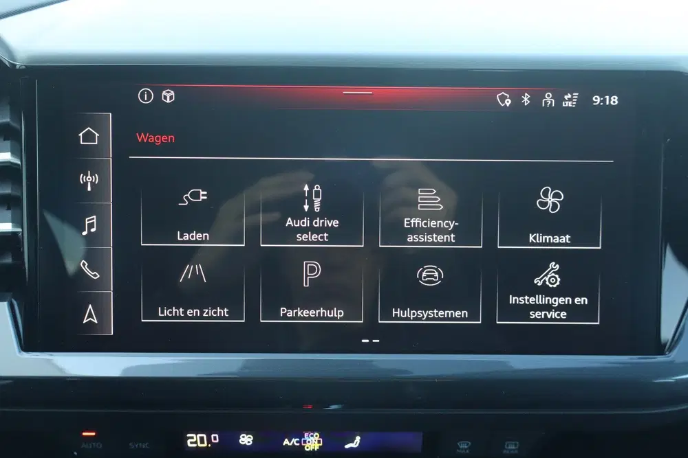 Audi Q4 e-tron 40 Launch edition S Competition 77 kWh uit 2023, foto 12