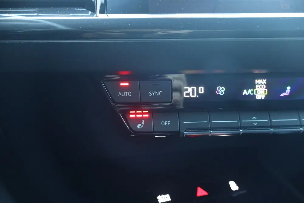 Audi Q4 e-tron 40 Launch edition S Competition 77 kWh uit 2023, foto 15
