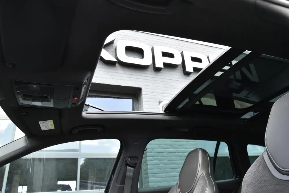 Skoda Superb 1.4 TSI iV Sportline Business uit 2020, foto 10
