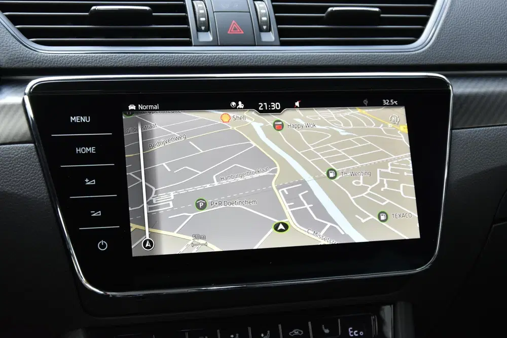 Skoda Superb 1.4 TSI iV Sportline Business uit 2020, foto 14