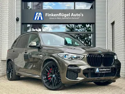 BMW X5 XDrive45e M-sport 395 pk uit 2022