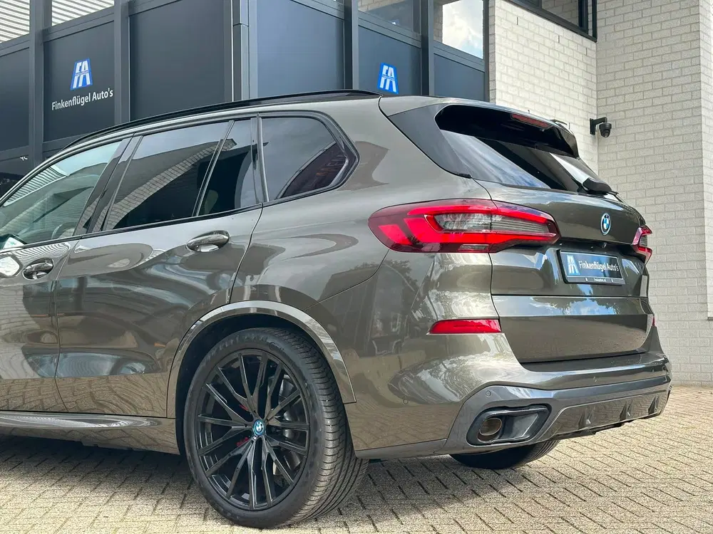 BMW X5 XDrive45e M-sport 395 pk uit 2022, foto 6