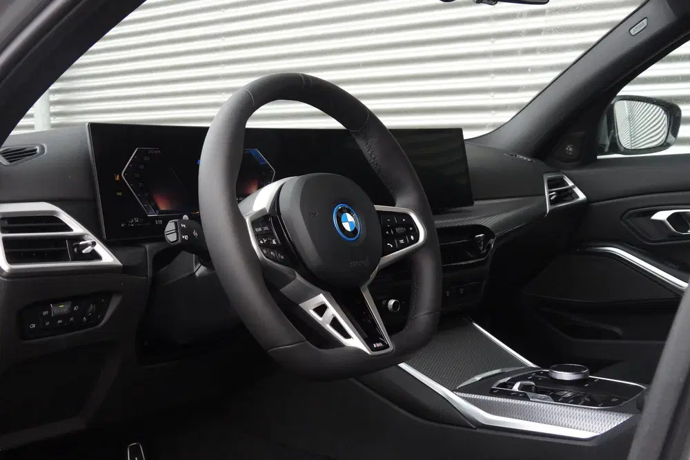 BMW 3-serie 330e M Sport Automaat uit 2026, foto 14