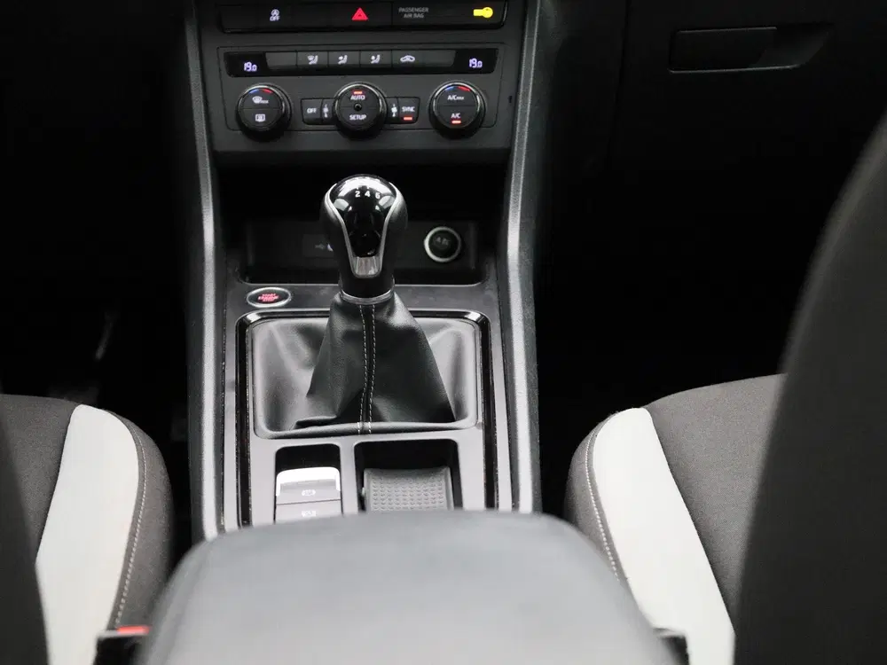 SEAT Ateca 1.0 TSI Reference uit 2022, foto 10