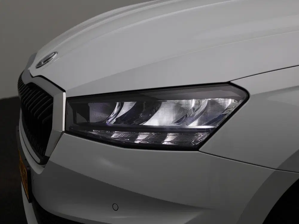 Skoda Fabia 1.0 TSI Business Edition uit 2024, foto 12