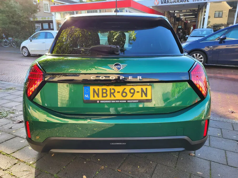 Mini Cooper C 1.5 Cooper C Classic S garantie mogelijk t uit 2024, foto 4
