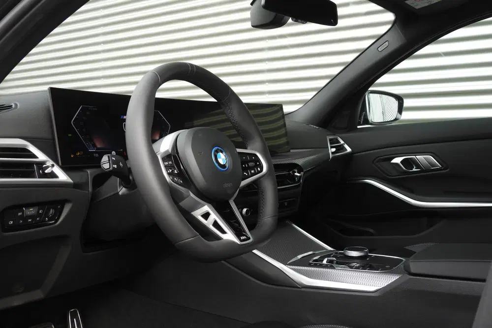 BMW 3-serie 330e M Sport Automaat uit 2026, foto 14
