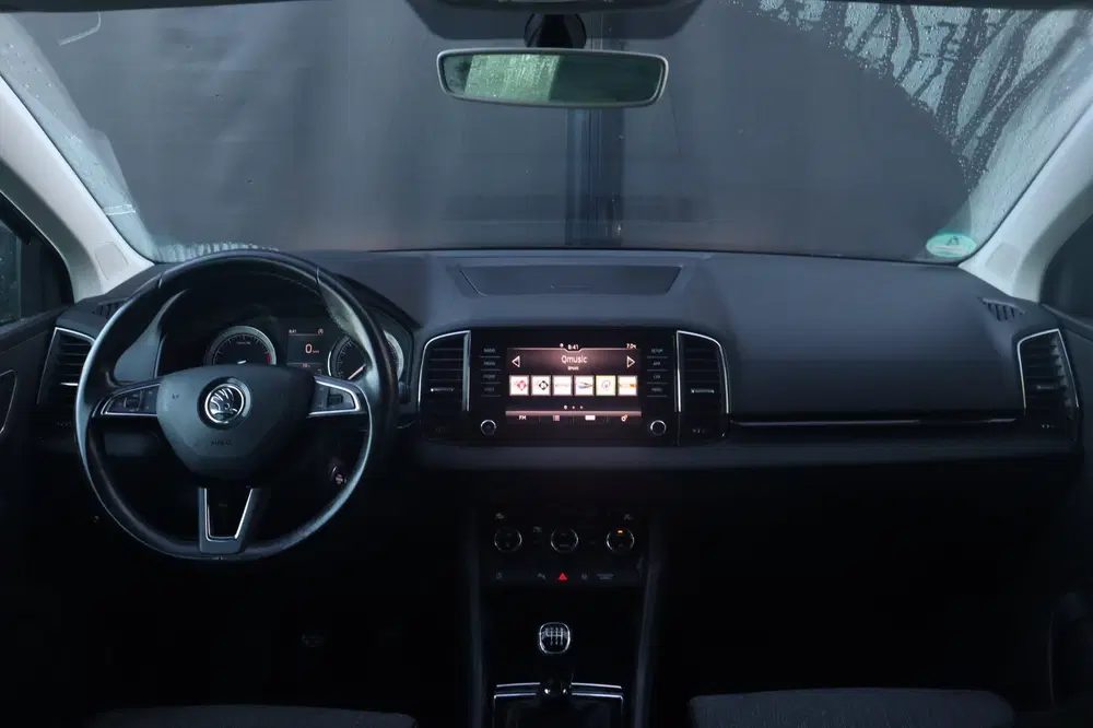 Skoda Karoq 1.5TSI Style uit 2019, foto 2