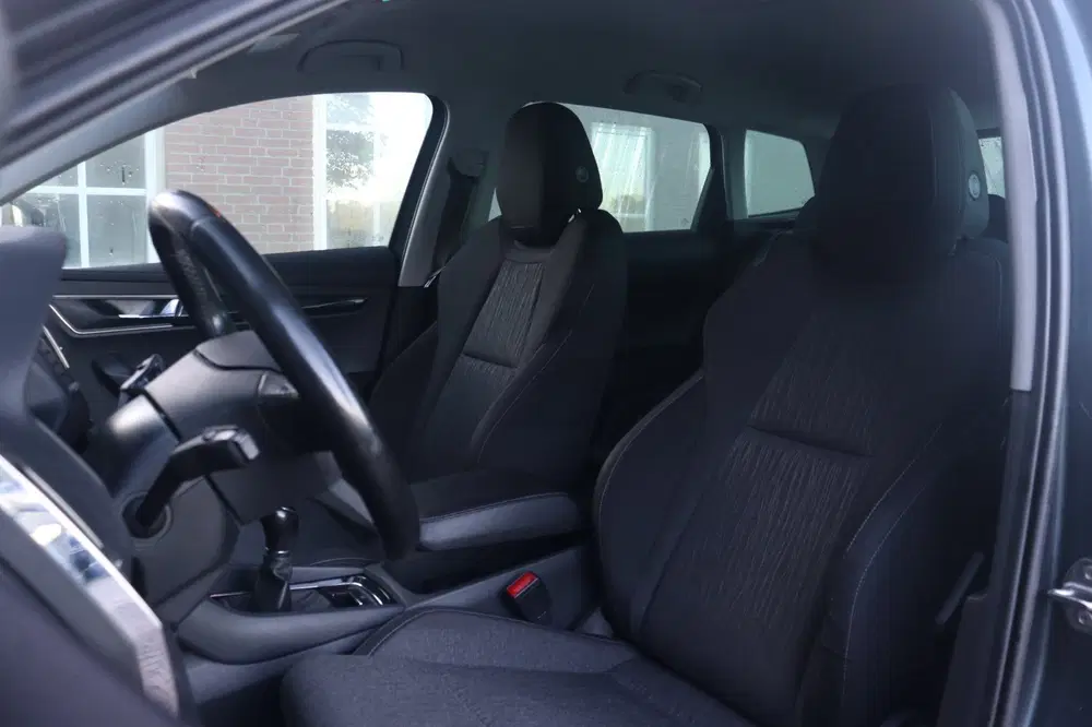 Skoda Karoq 1.5TSI Style uit 2019, foto 8