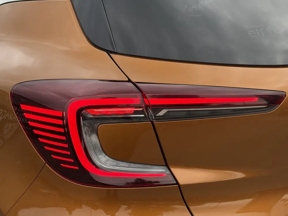 Renault Captur 1.0 TCe 100 uit 2020, foto 12