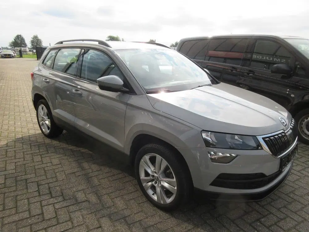 Skoda Karoq 1.5 TSI ACT Ambition Business uit 2019, foto 5