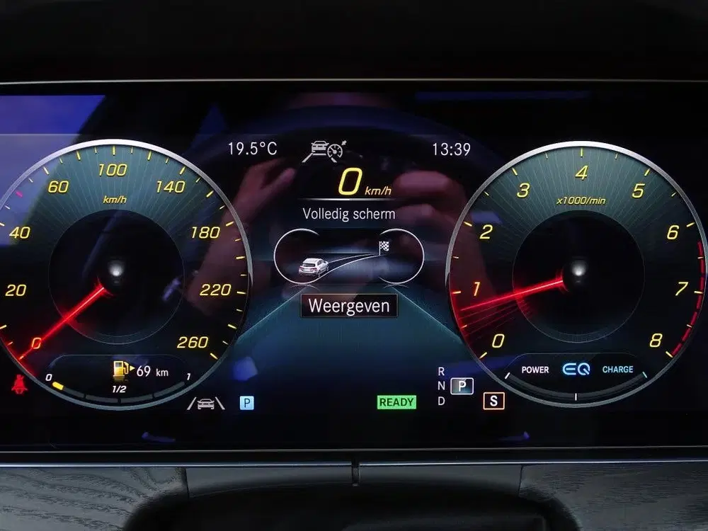 Mercedes-Benz E-Klasse E-klasse 200 AMG uit 2021, foto 15