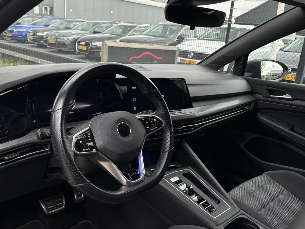 Volkswagen Golf 1.4 eHybrid GTE 245pk Urano grey uit 2022, foto 3