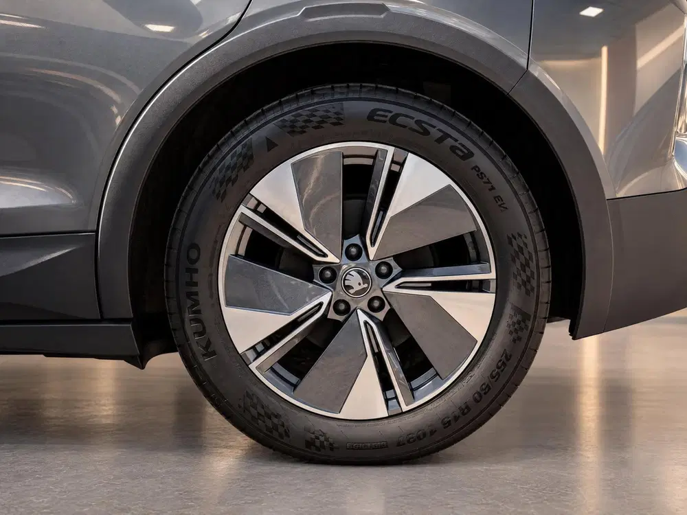 Skoda Elroq 85 Loft 286PK uit 2025, foto 12