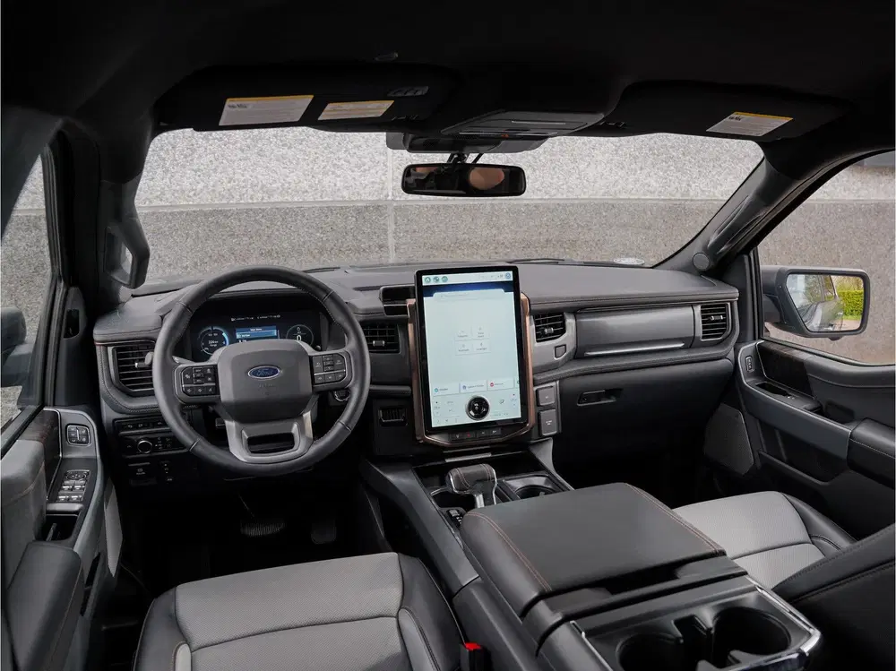 Ford F 150 USA F-150 Lightning Lariat Standard Range uit 2023, foto 3