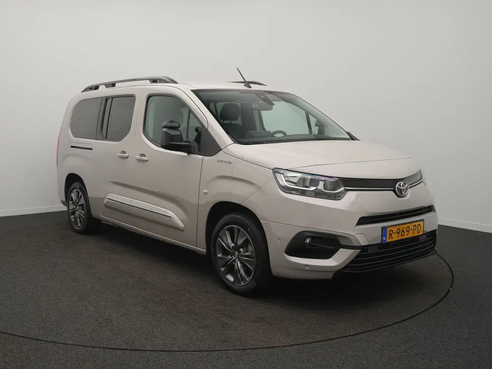 Toyota Proace City Electric Dynamic Long 50 kWh uit 2022, foto 2