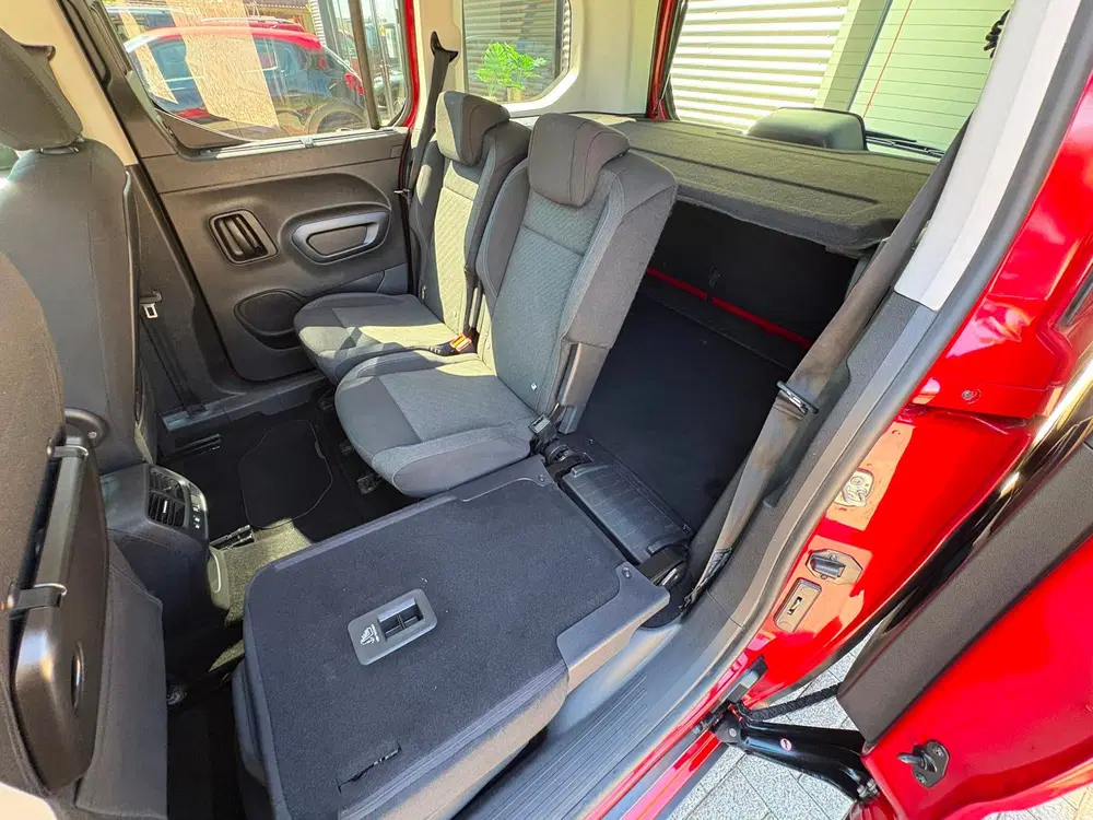 Peugeot Rifter 1.2 Puretech Allure NIEUW-STAAT GARANTIE uit 2019, foto 13