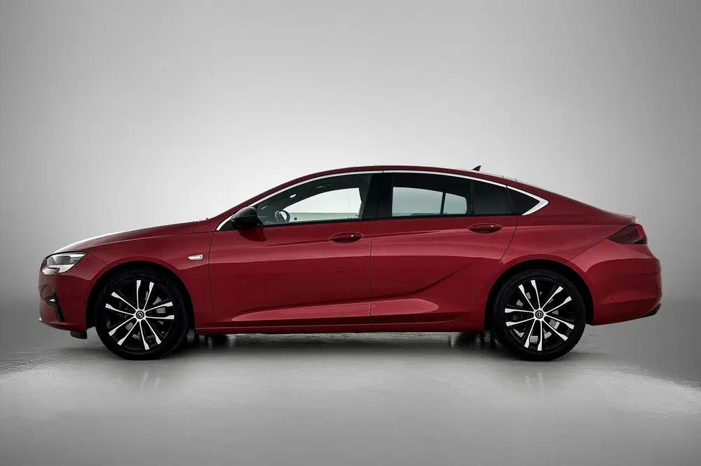 Opel Insignia Sport 2.0 Turbo Ultimate uit 2020, foto 2