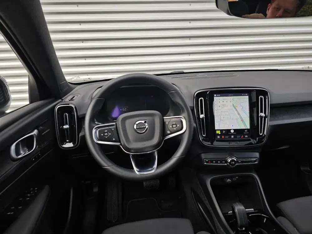 Volvo XC40 Recharge Pro uit 2023, foto 12