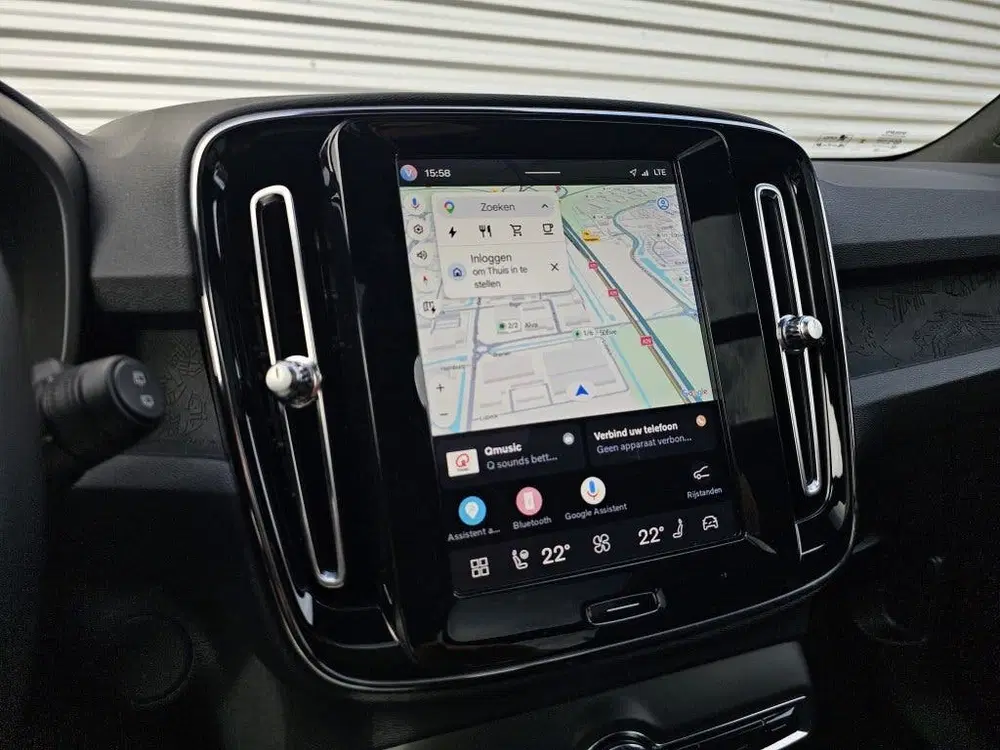 Volvo XC40 Recharge Pro uit 2023, foto 15