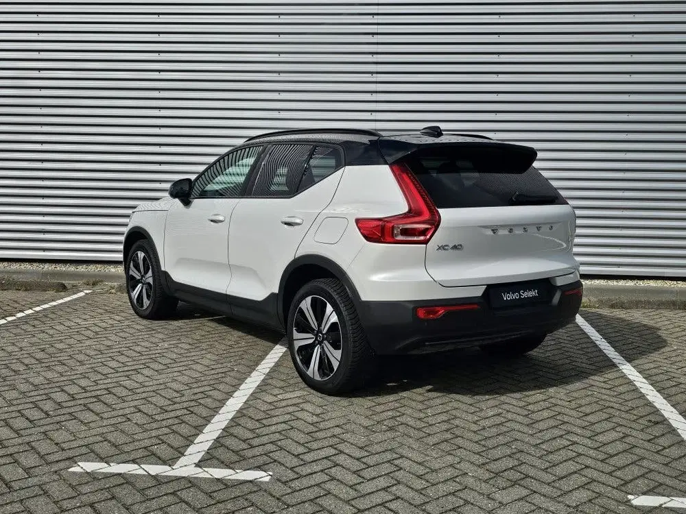 Volvo XC40 Recharge Pro uit 2023, foto 5