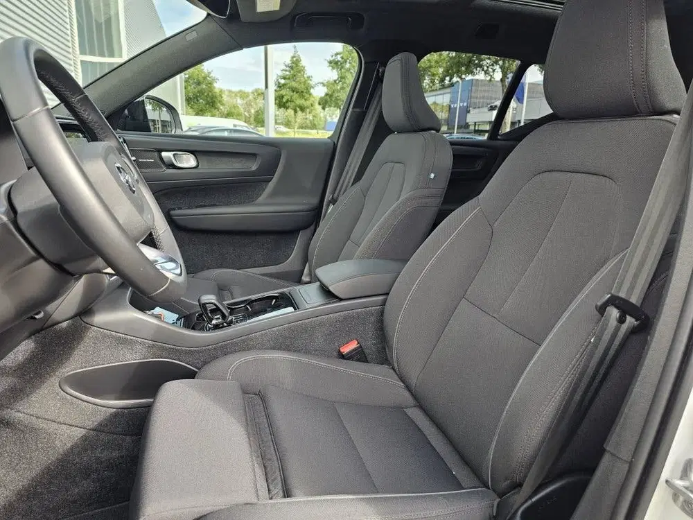 Volvo XC40 Recharge Pro uit 2023, foto 9