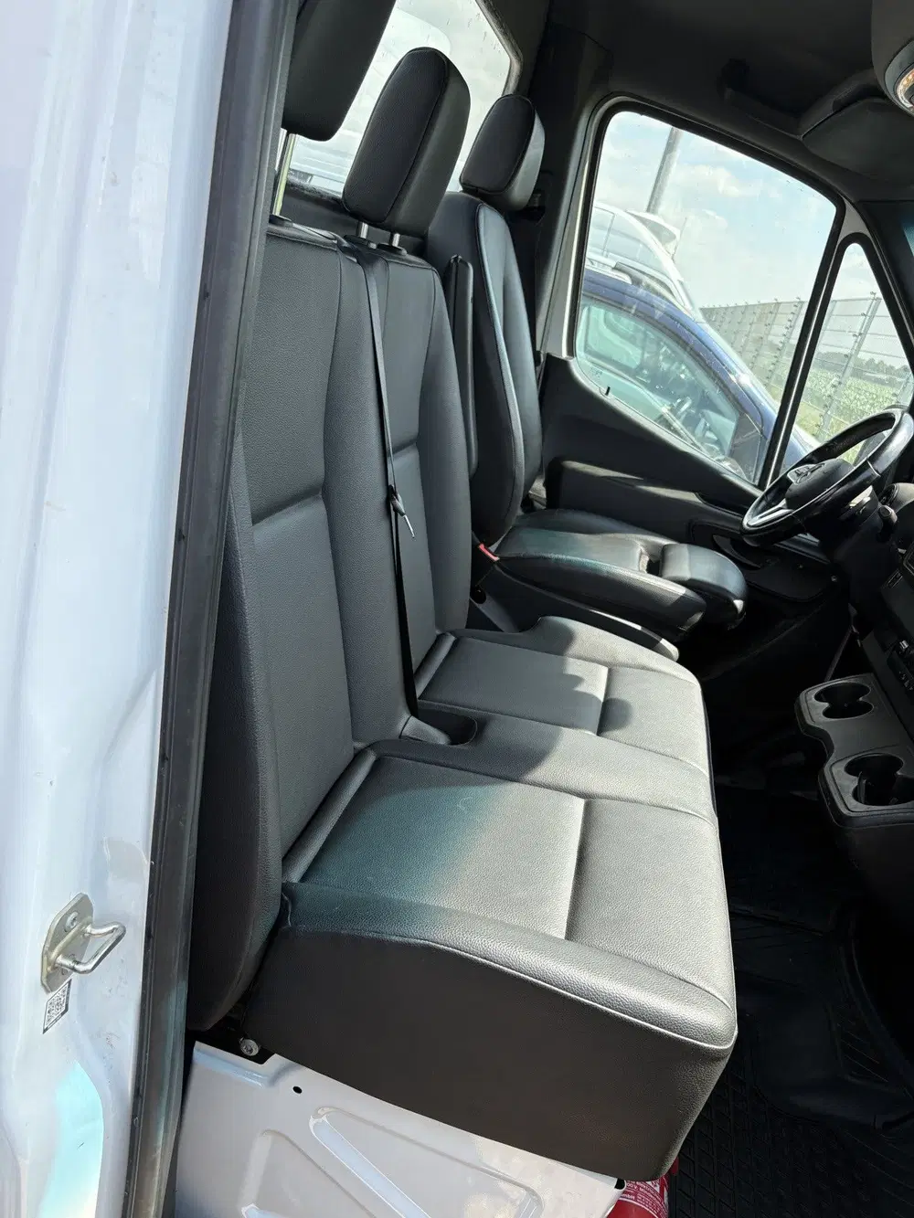 Mercedes-Benz Sprinter 319 L2 RWD Chassis 3.5T Trekhaak uit 2023, foto 11