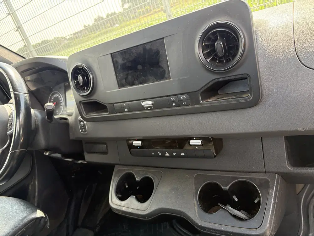 Mercedes-Benz Sprinter 319 L2 RWD Chassis 3.5T Trekhaak uit 2023, foto 5