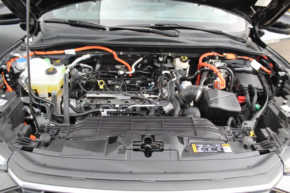 Ford Kuga 2.5-243pk PHEV ST-Line X. Febr. 2026 uit 2026, foto 4