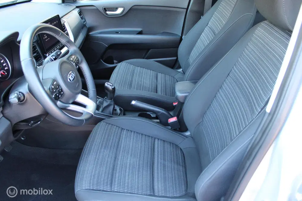 Kia Stonic 1.0 T-GDi MHEV DynamicLine uit 2021, foto 6