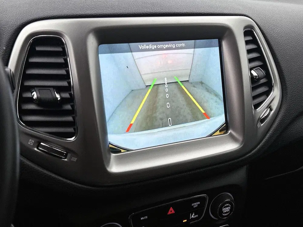 Jeep Compass 1.4 MultiAir Longitude uit 2019, foto 13