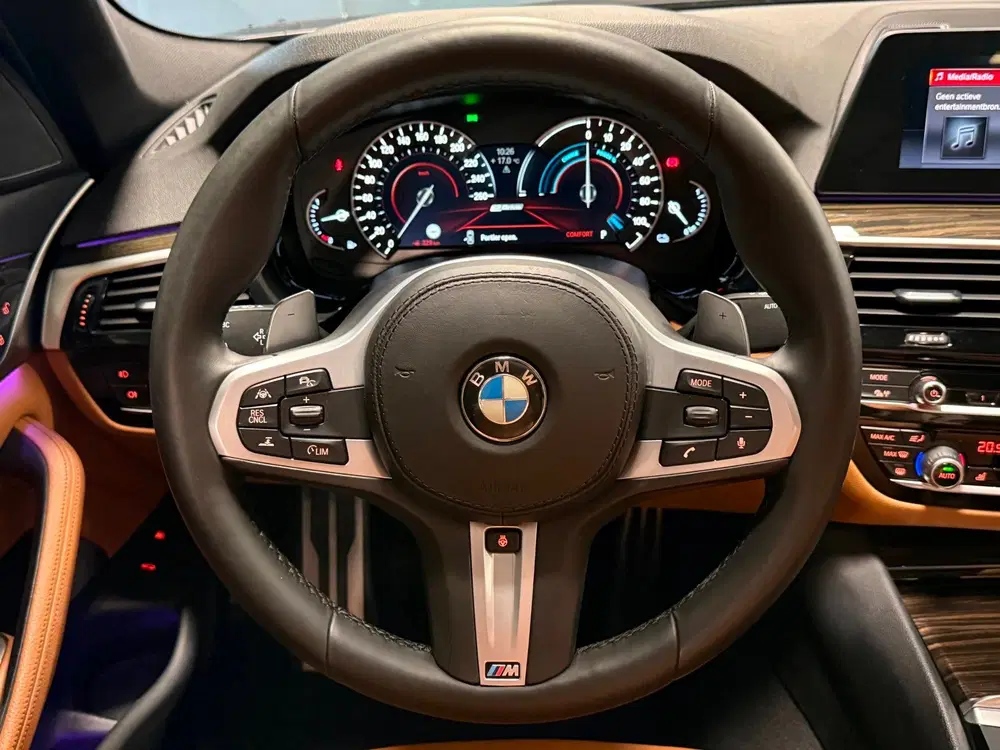 BMW 5-serie 530e iPerformance High Executive uit 2019, foto 11