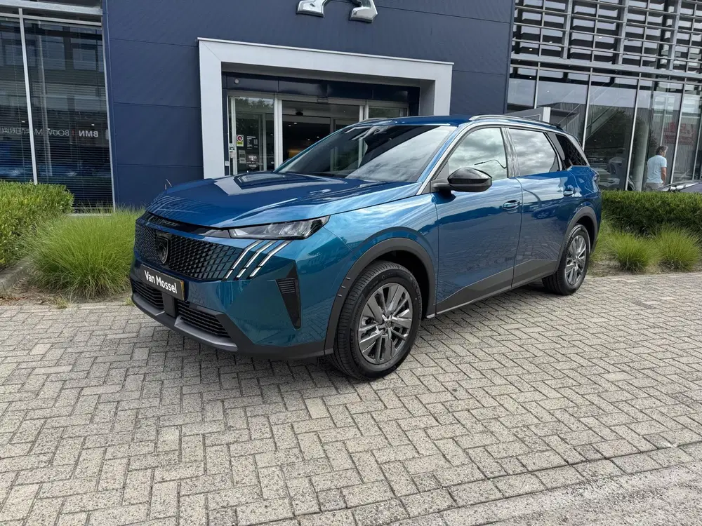 Peugeot 5008 1.2 Hybrid 145 Allure 7p uit 2026, foto 2