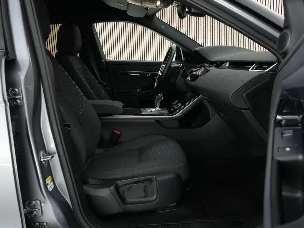 Land Rover Range Rover Evoque 1.5 160pk P160 uit 2021, foto 4