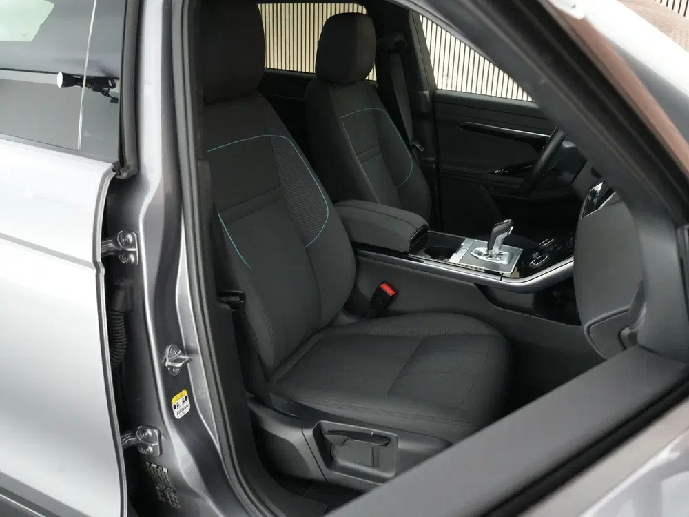 Land Rover Range Rover Evoque 1.5 160pk P160 uit 2021, foto 5