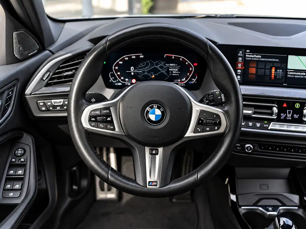 BMW 1-serie 118i EDE M-Sport uit 2024, foto 11