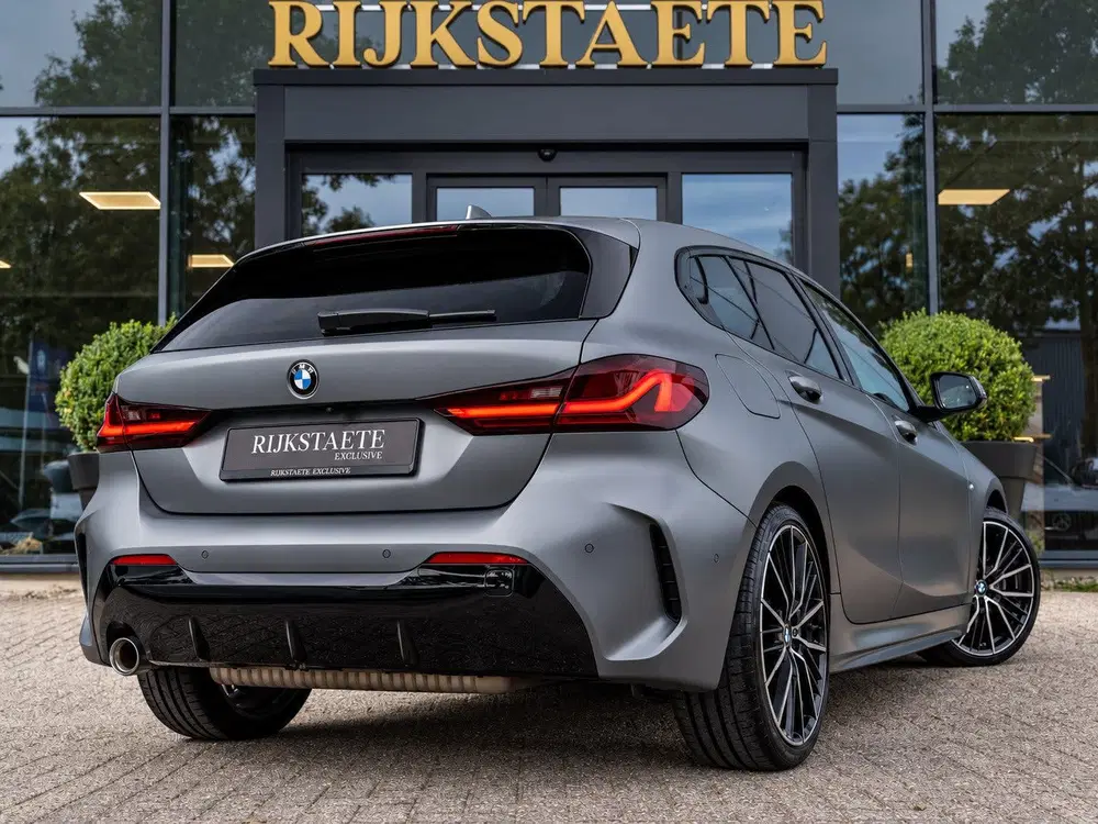 BMW 1-serie 118i EDE M-Sport uit 2024, foto 7