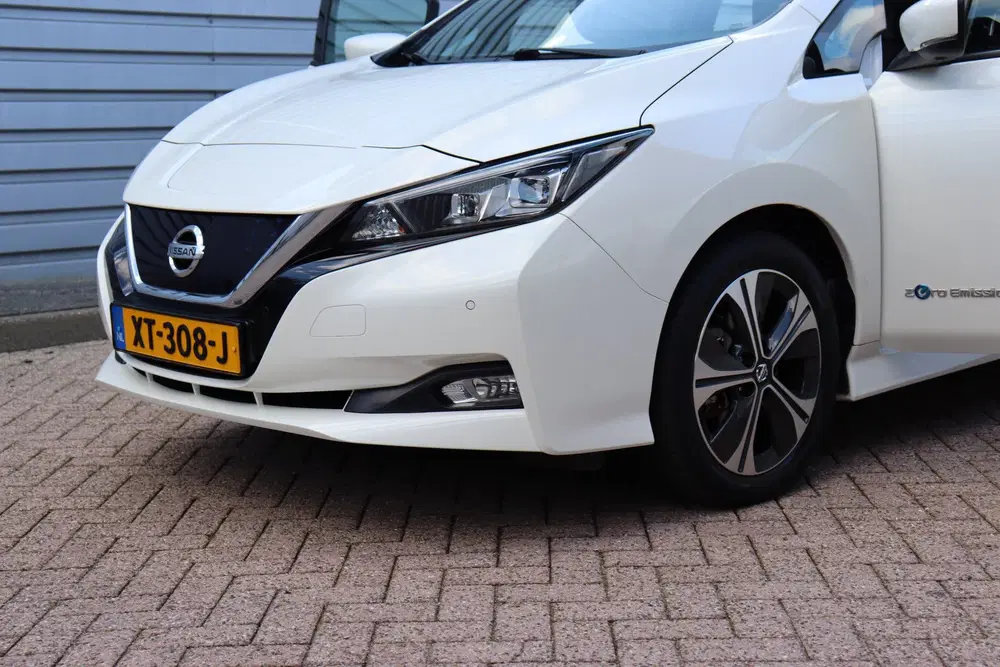 Nissan Leaf Tekna 40 kWh O.a: Key-Less uit 2019, foto 11