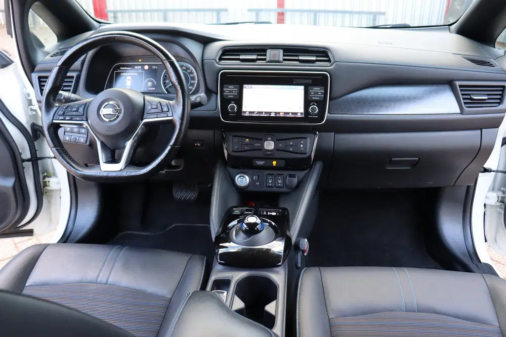 Nissan Leaf Tekna 40 kWh O.a: Key-Less uit 2019, foto 3