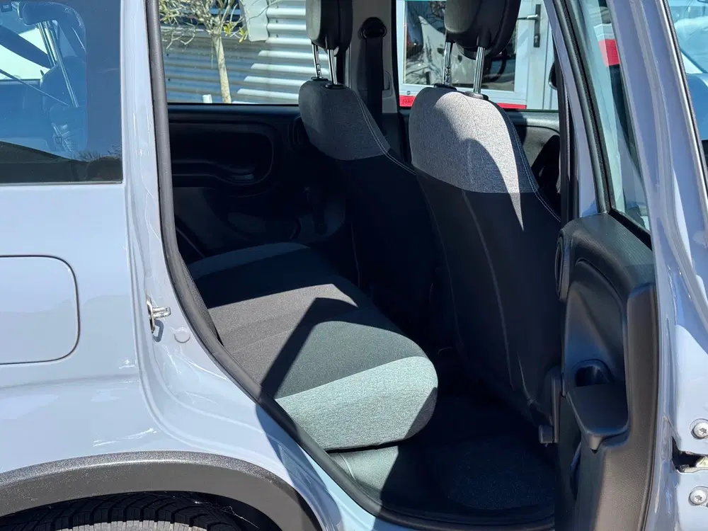 Fiat Panda 1.0 Hybrid City Life uit 2022, foto 11