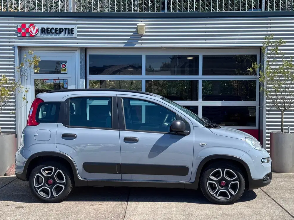 Fiat Panda 1.0 Hybrid City Life uit 2022, foto 3